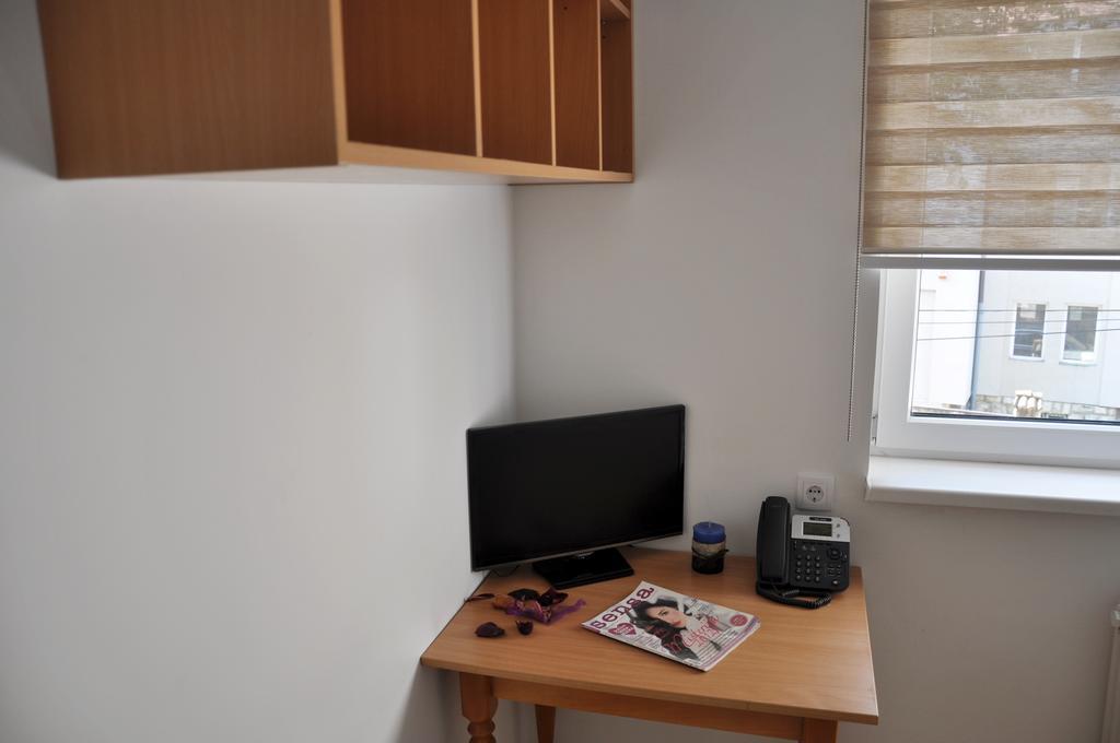 Rooms Karadjordje เบลเกรด ภายนอก รูปภาพ